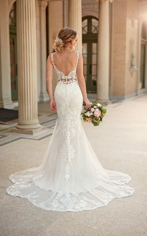 Mixed-Fabric Bridal Gown with Double Banded Waist - Stella York Wedding Dresses Chic Bridal Dress, Backless Mermaid Wedding Dresses, Stella York Bridal, Stella York Wedding Dress, 2020 Wedding Dresses, Wedding Silhouette, Wedding Dress Guide, Trumpet Wedding Dress, Stella York