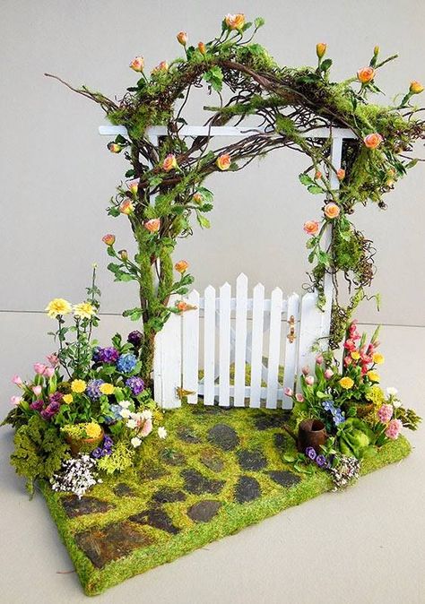 Kaktus Dan Sukulen, Fairy Garden Furniture, Spring Garden Flowers, Dollhouse Garden, Fairy Garden Crafts, Fairy Garden Designs, Desain Lanskap, Fairy Furniture, Mini Fairy Garden