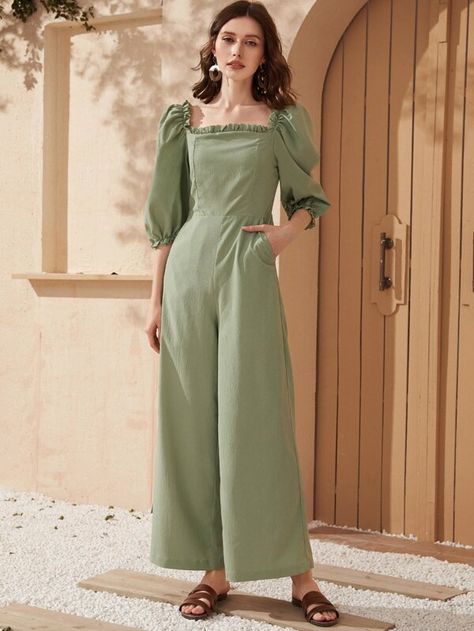 Wide Leg Jumpsuit Outfit Casual, Stylish Jumpsuit Fashion, Stylish Jumpsuits For Women, Korean Jumpsuit, Wide Leg Jumpsuit Outfit, Jumpsuit Outfit Casual, Trendy Jumpsuit, Womens Trendy Dresses, Stylish Jumpsuit