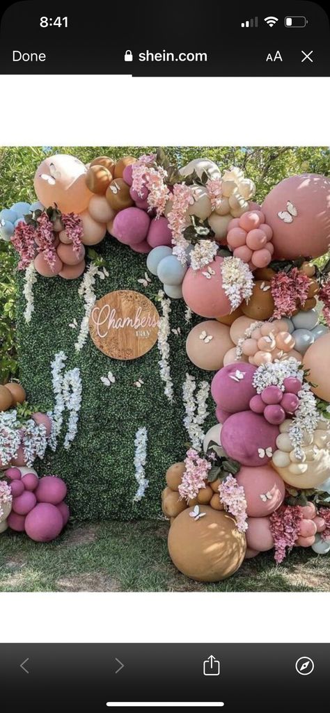 Bridgerton Prom Theme, Bridgerton Backdrop, Prom Backdrop Ideas Outside, Bridgerton Prom, Bridal Shower Photo Backdrop, Mom Prom, Shower Photo Backdrop, Prom Backdrops, Bridal Shower Photos