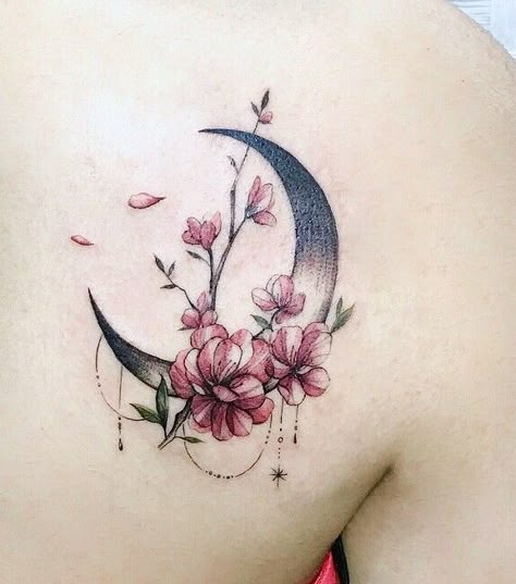 Crescent Moon With Flowers, Moon With Flowers, Tattoo Moon, Beautiful Flower Tattoos, Geometric Tattoos, Moon Tattoo Designs, Pieces Tattoo, Chest Piece Tattoos, Disney Tattoo