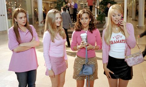 Group Of 4 Costumes, Mean Girls Halloween Costumes, Mean Girls Costume, Mean Girls Halloween, Mean Girls Movie, Movie Halloween Costumes, Cute Group Halloween Costumes, Hallowen Costume, Holloween Costume