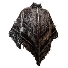 Gothic Attire, Niche Png, Victorian Cape, Beaded Cape, Victorian Accessories, Velvet Cape, Clothes Reference, Coats Black, Black Cape