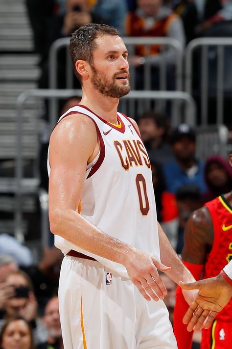 Kevin Love Shares the 1 "Super Powerful" Thing LeBron Said to Him About Mental Health #mentalhealth #health Kevin Love, Real Life Stories, Today Show, Lebron James, Helping People, Feel Good, Sports Jersey, Sports, Health