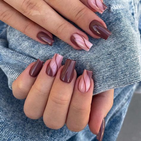 Squoval Acrylic Nails, Brown Nails Design, Fall Gel Nails, Square Nail Designs, Casual Nails, Fall Acrylic Nails, Fake Nails With Glue, Acrylic Nails Coffin Short, Brown Nails