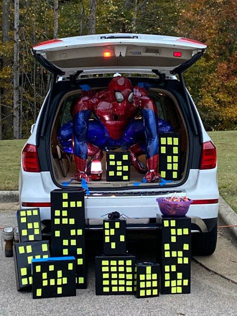 Spidey Trunk Or Treat Theme, Spidey And Friends Trunk Or Treat, Trunk Or Treat Ideas Spiderman, Spider Man Trunk Or Treat Ideas For Cars, Spiderman Trunk Or Treat Ideas For Cars, Trunk Or Treat Spiderman, Spider Man Trunk Or Treat, Spiderman Trunk Or Treat, Superhero Trunk Or Treat