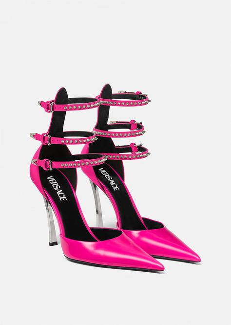 Versace Women's Spiked Pin-Point Pumps in Pink | Versace GB Pink Versace, Street Ware, Giacca In Tweed, Versace Women, Wedding High Heels, Heels Designer, Pointed Pumps, Nightclub Party, Catwalk Fashion