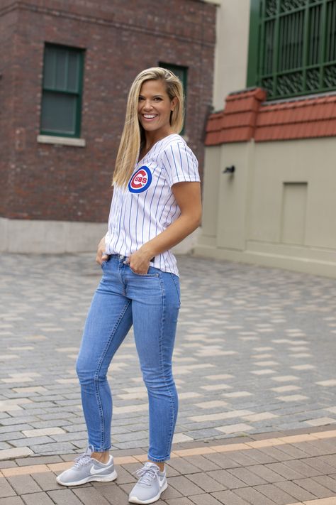 Women's Cubs Jersey Cubs Game Outfit, Game Outfit, Nike Jersey, Baseball Game, Baseball Games, Womens Jersey, Custom Jerseys, Gaming Clothes, Chicago Cubs