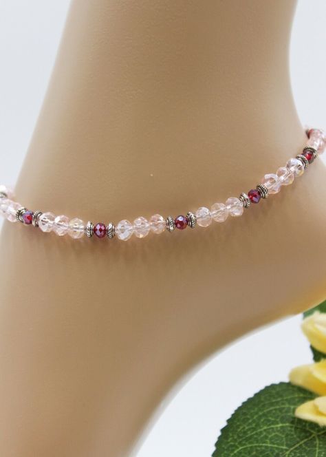 Anklet in pink - Beautiful anklets lovingly handcrafted - Great anklet with pink cut glass beads and delicate red glass beads and spacer beads with extension - Carabiner clasp + extension silver nickel safe - Length approx. 27.5 cm + 3 cm additional extension, Weight about 11g Beach Beads, Foot Chain, Beautiful Anklet, Summer Boho, Pink Summer, Anklet Jewelry, Boho Summer, Body Jewellery, Red Glass