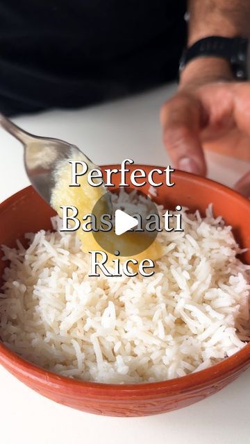 Karan Gokani on Instagram: "INDIAN 101: HOW TO COOK PERFECT BASMATI RICE, EVERY TIME 🍚🇮🇳

Today's recipe may seem basic, but it's one of the fundamentals of Indian cooking and something you'll be doing all the time. There are various ways to cook rice, this is my preferred method to make simple boiled rice. There are a couple of restaurant tips in here to make your rice fluffy and bright....

Stay tuned for two of my favourite South Indian rice recipes dropping in the next few days.

1 cup Basmati rice 
Approx 1.5 cups water 

1. Wash the rice till the water runs somewhat clear. 
2. Soak the rice for at least 20 minutes or up to an hour. 
3. Drain and place the rice in a pan and cover with water. The water should be about a knuckles height above the top of the rice. 
4. Bring to a boil How To Make Basmati Rice, How To Cook Basmati Rice On The Stove, Fluffy Rice How To Make, How To Cook Basmati Rice, Basmati Rice Recipes Indian, Cocnut Rice, How To Make Rice, Boiled Rice Recipes, Ways To Cook Rice