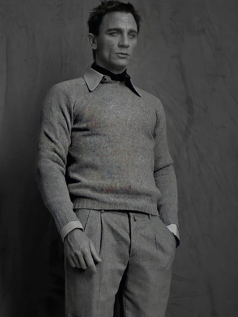 Young Daniel Craig, Daniel Craig Aesthetic, Craig Aesthetic, Daniel Craig Young, Daniel Craig Style, Daniel Craig 007, Daniel Graig, Bond Style, James Bond Style