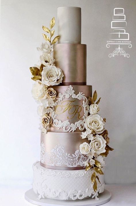 Follow us @SIGNATUREBRIDE on Twitter and on FACEBOOK @ SIGNATURE BRIDE MAGAZINE Sophia Cake, Peggy Porschen Cakes, Cakes Elegant, Pretty Wedding Cakes, Fondant Wedding Cakes, Dream Wedding Cake, Luxury Wedding Cake, Amazing Wedding Cakes, Gorgeous Wedding Cake