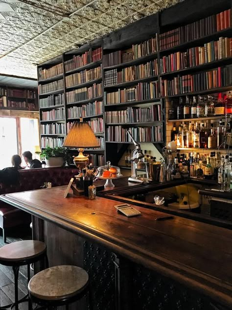 Cafe Bookstore, Bookstore Design, Bookstore Ideas, Library Cafe, Bookstore Cafe, Cozy Coffee Shop, Coffee Shop Ideas, Old Library, Coffee Shop Aesthetic