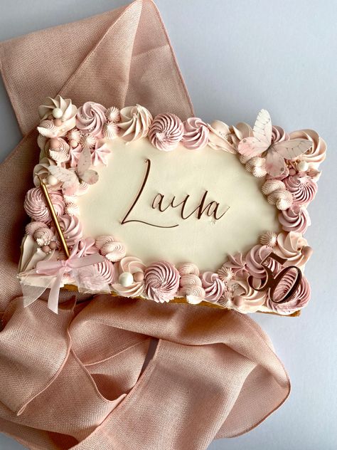 Rose Gold Sheet Cake Birthday, Rose Gold Sheet Cake, Square Cake Birthday, Birthday Sheet Cake For Women, Rectangular Cake Designs, Sheet Birthday Cakes, Pink Square Cake, Square Cake Decorating, Full Sheet Cake Designs