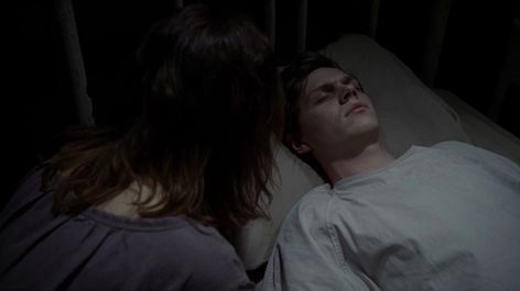 Evan Peters Sleeping, Kit Walker Aesthetic, Walker Aesthetic, Sleeping Art, Header Wallpaper, Kit Walker, Evan Thomas, American Horror Story Seasons, Ryan Murphy