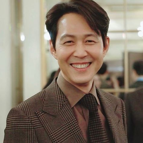 #leejungjae hashtag on Instagram • Photos and Videos Parent Dr, Lee Jung Jae, Jae Lee, Lee Soo, Hot Asian Men, Family Doctors, Squid Game, Squid Games, Dream Boy