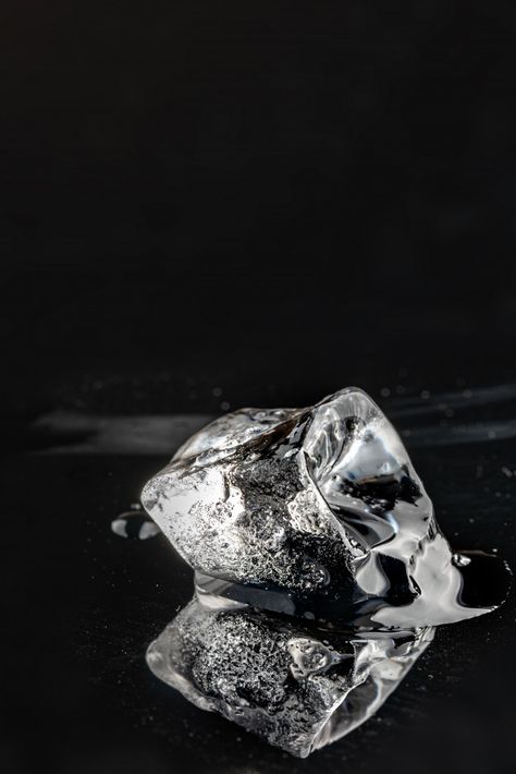 Melting ice cube on black background. ve... | Premium Photo #Freepik #photo #background #light #black #bubble Ice Melting Aesthetic, Black Ice Aesthetic, Ice Cube Photography, Ice Cube Melting, Hunting Adeline, Ice Aesthetic, Monochromatic Photography, Ice Photo, Ice Photography