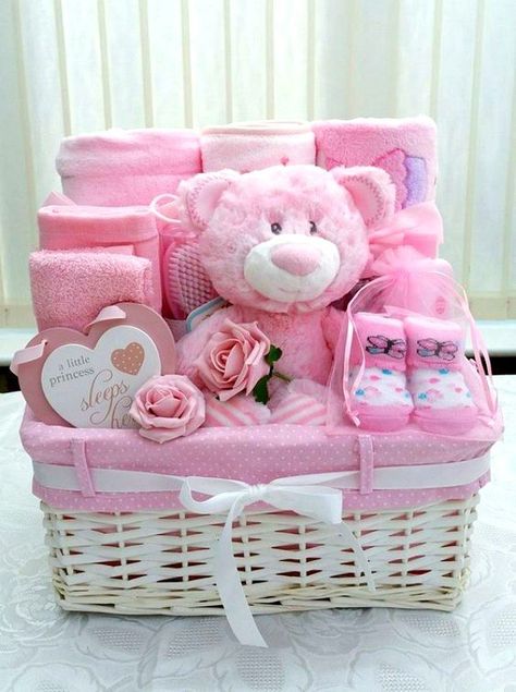 Shower Baskets, Săpunuri Handmade, Girl Gift Baskets, Idee Babyshower, Presente Diy, Baby Shower Baskets, Baby Gift Hampers, Baby Shower Gift Basket