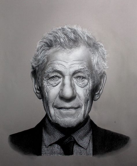 ian_mckellen Sir Ian Mckellen, Ian Mckellen, Charcoal Portraits, Charcoal Art, Toned Paper, White Charcoal, Amazing Drawings, Portrait Sketches, Paper Drawing