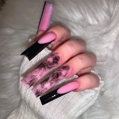 nail inspo Black Marble Nails, Magenta Nails, Marble Nail Designs, Drip Nails, Money Makers, Face Makeup Tutorial, Unique Acrylic Nails, Marble Nails, Cute Nail Designs