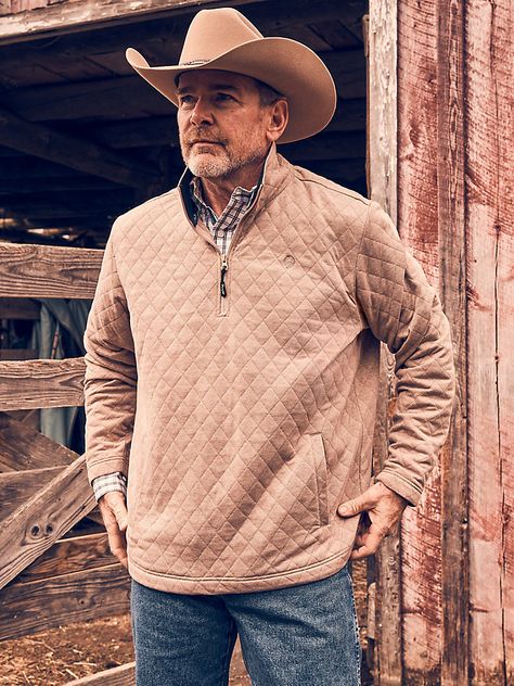 When cool weather comes, our Men's George Strait Quarter-Zip Quilted Pullover will keep you warm, looking sharp, and ready for anything the day brings. It’s made of a cotton fabric blend for lasting softness and easy care. It comes with angled front welt pockets for your essentials plus a 1/4 zip closure to help you shake off the cold in style. Cowboy Chic Mens Fashion, Country Fashion For Men, Men’s Styles, Country Style Outfits Mens, Mens Country Outfits, Outdoorsy Style Men, Modern Cowboy Style Men, Winter Western Outfits, Boyfriend Vibes