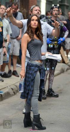 Megan Fox Megan Fox Outfits, Estilo Megan Fox, Megan Fox Style, Megan Fox Pictures, Меган Фокс, Boating Outfit, Scene Girls, Megan Fox, Fall Street Style