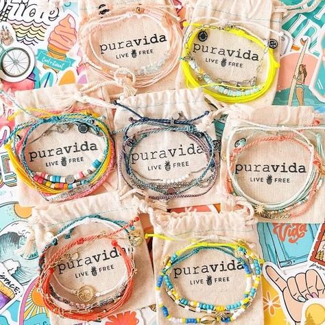 Vintage Filter, Beachy Bracelets, Preppy Accessories, Pura Vida Jewelry, Surf Jewelry, Preppy Bracelets, Beachy Jewelry, Preppy Jewelry, Bracelet Pack