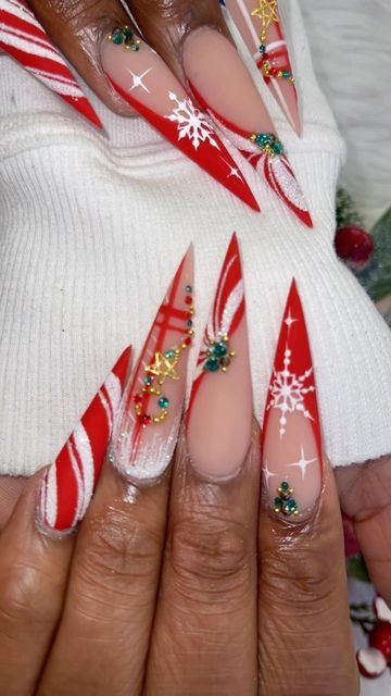 Unusual Nail Designs, Stilleto Nails Designs, Les Nails, Candy Cane Nails, Cute Christmas Nails, Nails Design With Rhinestones, Stiletto Nails Designs, French Tip Acrylic Nails, Nail Art Set