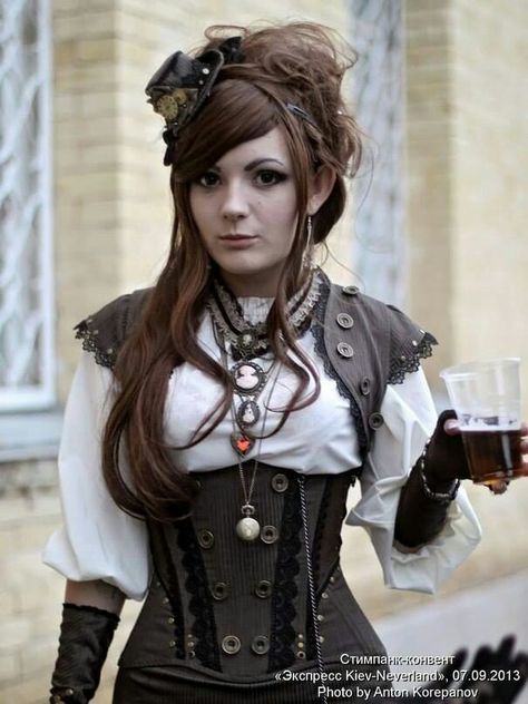 Steam Punk Attraction Dark Steampunk, Steampunk Hairstyles, Steampunk Woman, Steampunk Stuff, Mode Steampunk, Steampunk Couture, Arte Steampunk, Steampunk Women, Steampunk Victorian