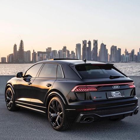 Dream Cars Audi, Luxury Cars Range Rover, Luxury Cars Audi, Audi Q8, Black Audi, Cool Car Accessories, Audi Rs, Super Luxury Cars, Classy Cars