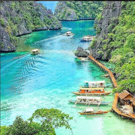 Phillipines - 9 Popular Travel Destinations You Can Visit On A Budget Philippines Vacation, Philippines Beaches, Vietnam Voyage, Philippines Travel, Coron, Phuket Thailand, Palawan, Vacation Places, Beautiful Places To Visit