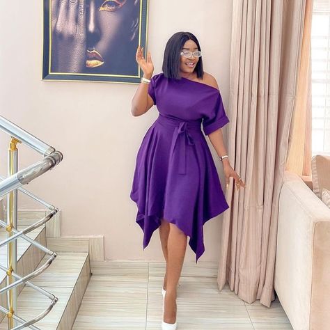 Simple Short Material Gown, Casual Chiffon Short Gowns, Short Flare Gown Styles Chiffon, Handkerchief Gown Styles, Short Casual Gowns, Latest Short Gown For Materials, Chiffon Office Gowns For Women, Flare Gown Styles Nigeria, Flay Gown Styles Material