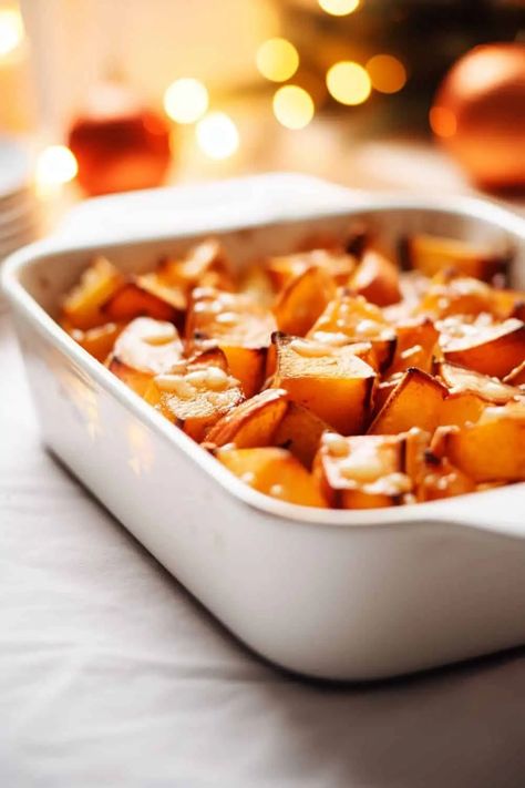 Sweet Potatoes and Apples Maple Cinnamon: A Fall Side Dish! - BeCentsational Healthy Pumpkin Pie Bars, Diced Sweet Potatoes, Sweet Potatoes And Apples, Potatoes And Apples, Sweet Potato Apple, Maple Sweet Potatoes, Thanksgiving Dinner Ideas, Potluck Side Dishes, Cold Weather Comfort Food