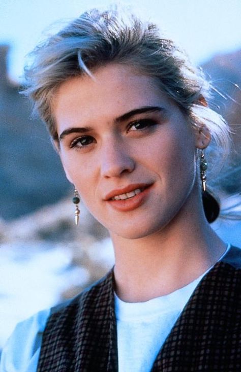 Kristy Swanson / Highway to Hell (1991 Belly Flattening Exercises, Imogen Stubbs, Kristy Swanson, Amy Smart, Short Workouts, Highway To Hell, My New Life, Fast Abs, Celebrity Names