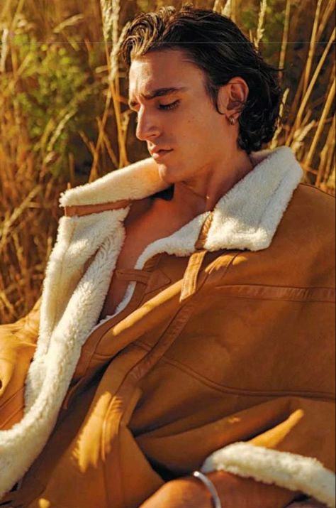 Tamino Amir, Visit Egypt, Rock Songs, Anthony Vaccarello, European Tour, Studio Album, Aesthetic Photo, New Album, Studio Ghibli