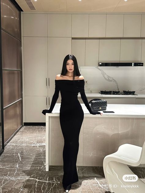 Glamouröse Outfits, Pakaian Feminin, Prom Dress Inspiration, Mode Casual, Looks Black, Glam Dresses, Looks Chic, Fesyen Wanita, Classy Dress