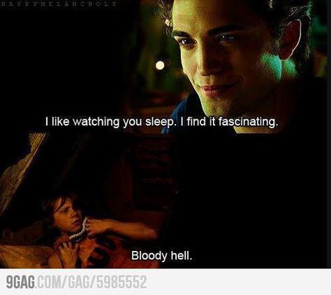 I like watching you sleep Twilight Harry Potter, Harry Potter Vs Twilight, Harry Potter Twilight, Twilight Jokes, Glume Harry Potter, Twilight Funny, Twilight Memes, Beau Film, Harry Potter Jokes