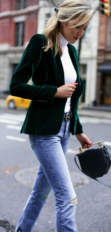 Yes, You Can Pull Off a Velvet Hair Bow | Cupcakes & Cashmere Velvet Blazer Outfit, Outfit Mit Blazer, Green Velvet Blazer, Blazer Outfits For Women, Jean Jacket Outfits, Blazer Outfit, Velvet Hair, Green Blazer, Outfit Jeans