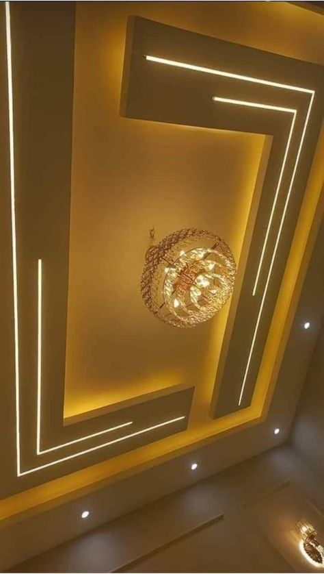 Pop Design For 3 Bhk, Pop Ceiling Lighting Ideas, Pop For Living Room Ceiling, Ceiling Pop Design For Hall, Profile False Ceiling Design, Celing Roof Design Living Room Simple, House Pop Design For Hall Simple, False Ceiling Hall Design, Pop Celling Design Bedrooms