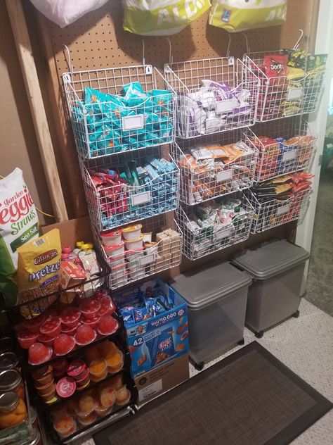 Use hanging baskets and basket carts to organize an easy grab and go system for school snacks and lunches Snack Shack Ideas Concession Stands, Snack Shack Ideas, Concession Stand Organization, Panty Organization, Diy Pantry Organization, Concession Stands, Snack Display, Dream Pantry, Snack Station