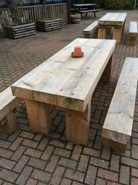 Railway sleeper garden furniture Home Made Garden Furniture, Sleeper Garden Furniture, Sleeper Table, Railway Sleepers Garden, Sleepers In Garden, Picnic Table Plans, Backyard Garden Diy, Pallet Garden Furniture, Rustic Wood Furniture