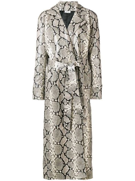 Snakeskin Trench Coat, Leopard Print Fashion, Burberry Trench, Burberry Trench Coat, Ralph Lauren Shop, Raincoats For Women, Teddy Coat, Cool Fashion, Trench Coats