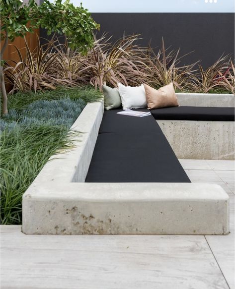 Concrete Seating, 3d Landscape Design, Rock Garden Ideas, Concrete Bench, Landscape Designer, 3d Landscape, Built In Seating, Pool Design, Garden Pool