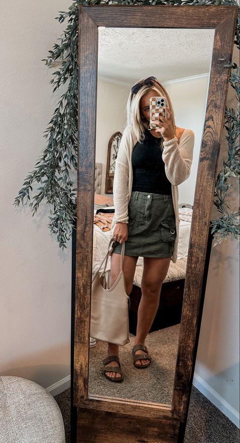 Light Weight Fall Outfit, Summer Fall Outfits Casual, Summer Dress And Cardigan Outfit, Substitute Outfit Ideas, Zoo Date Outfit Summer, Teacher Spring Outfits 2024, Casual Spring Outfits Aesthetic, Nashville Fall Outfits Going Out, Summer Long Sleeve Outfit