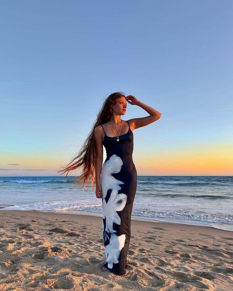 Holidays like this forever plz @ottavia.devivo⁠ 🔍Floral Print Slip Maxi Dress⁠ MCWDA2401040046⁠ #micasgal Ibiza Outfit, Holiday Outfits Summer, Slip Maxi Dress, Hawaii Outfits, Ibiza Outfits, Fits Inspo, Spring Fits, Holiday Outfit, Summer Instagram