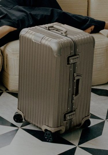 Rimowa Trunk, Luggage Rimowa, Rimowa Luggage, End Roll, Trunk Luggage, Lightweight Suitcase, Large Luggage, Large Suitcase, Suitcases