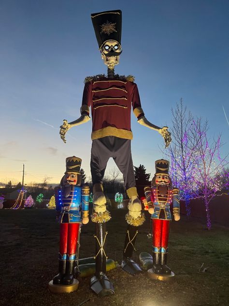 12 Ft Skeleton Decor, 12 Ft Skeleton Costume, 12 Foot Skeleton Thanksgiving, 12 Ft Skeleton Christmas, Giant Skeleton Christmas, 12 Foot Skeleton Christmas, 12 Ft Skeleton Ideas Thanksgiving, 12 Foot Skeleton Costumes, 12ft Skeleton Yard Ideas