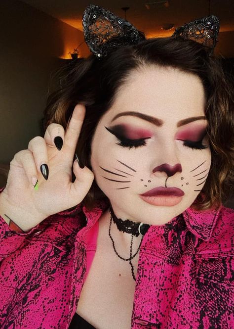 Pink Cat Makeup for Halloween Pink Cat Makeup, Pink Cat Eye Makeup, Cat Makeup Halloween Pretty, Pink Cat Costume, Cat Makeup For Halloween, Cat Makeup Look, Kitten Makeup, Halloween Cat Makeup, Simple Cat Makeup