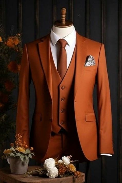 Terracotta Vest Groom, Burnt Orange Suits For Men Wedding, Terracotta Suit Men, Orange Groomsmen Attire, Winter Groom, Mens Wedding Suit, Fall Wedding Suits, Suit For Groom, 3 Piece Suit Wedding