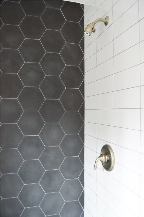 Black and White bathrooms never get out of style! Check out this shower featuring our Barcela Cement Collection. #countryfloors Gray Hexagon Tile, Pinterest Bathroom, Hexagon Tile Bathroom, Hexagonal Tiles, Hexagon Floor, Hexagon Tile Floor, Hexagon Tile, Bad Inspiration, Downstairs Bathroom